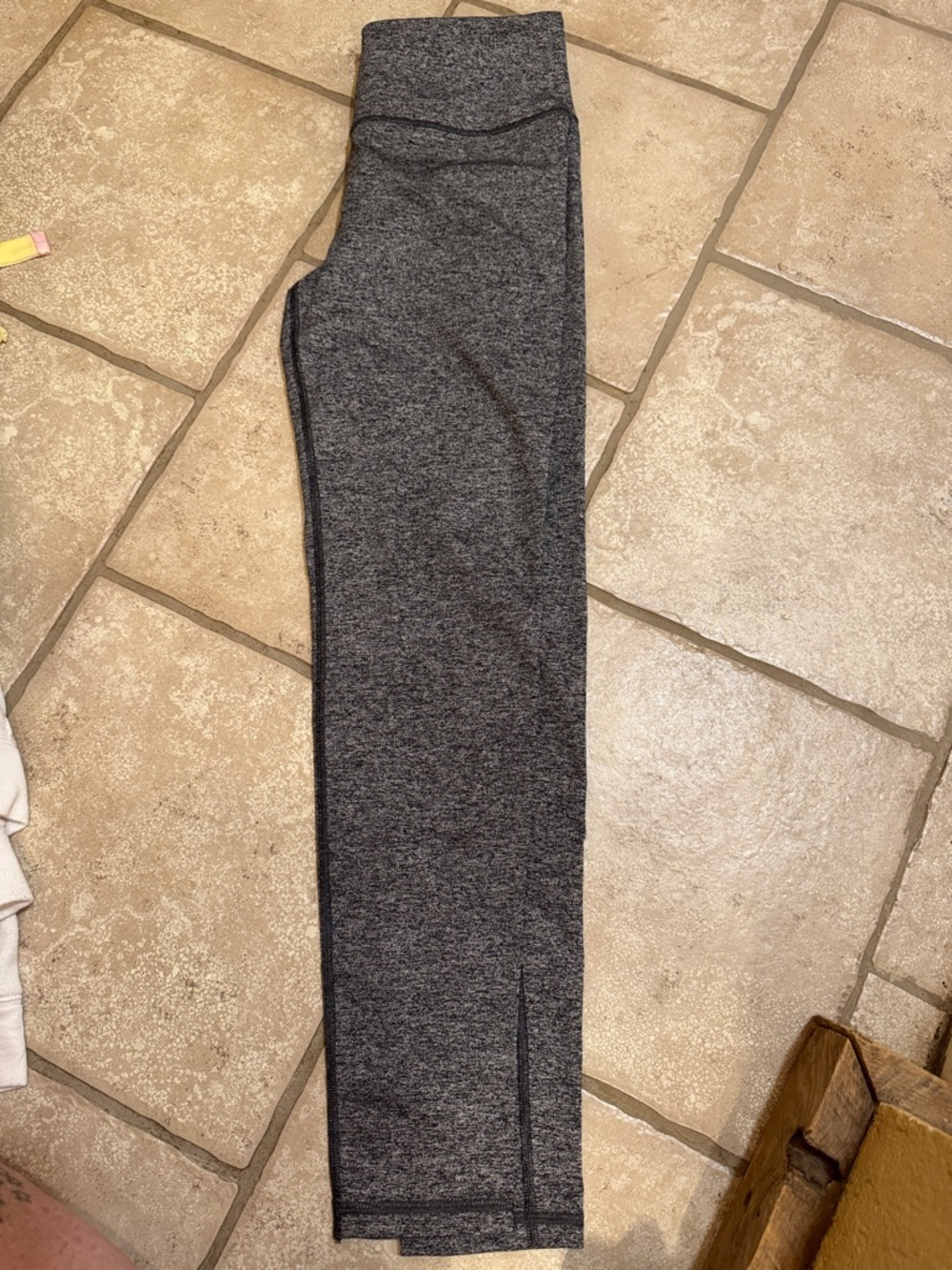 Victoria's Secret VSX Sport Heathered Black & White Leggings - Picture 3 of 3